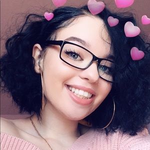 Meet your Posher, Maritza